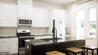 41907 Hogan Forest Terrace, Aldie, VA 20105