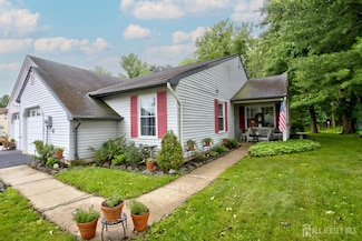 20 Sagamore Ave, Edison, NJ 08820
