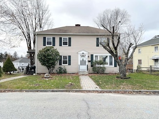 62 Harold St, Manchester, NH 03104