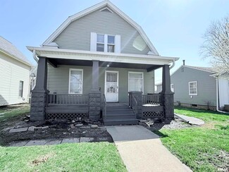 2410 18th Ave, Moline, IL 61265