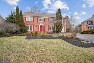 8805 Copenhaver Dr, Potomac, MD 20854