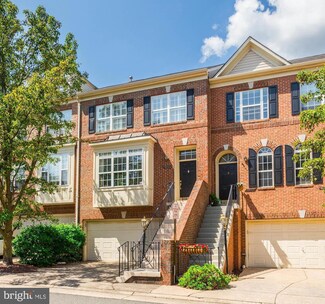 4634 Lambert Dr, Alexandria, VA 22311