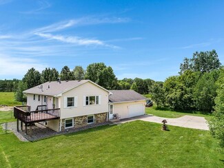 3756 221st Ave NE, Cedar, MN 55011