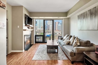 500 E Grant St Unit 708, Minneapolis, MN 55404