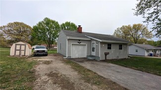 13505 Spruce Ave, Grandview, MO 64030