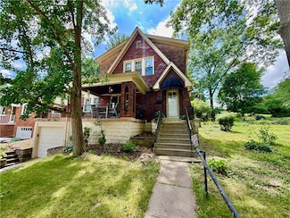 430 Serpentine Dr, Pittsburgh, PA 15243