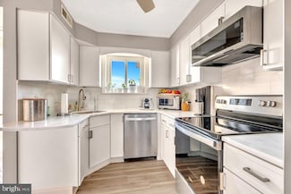 51 Hiering Ave, Seaside Heights, NJ 08751
