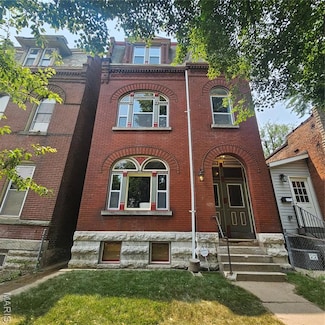 2808 Wyoming St, Saint Louis, MO 63118