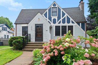 3041 E Minnehaha Pkwy, Minneapolis, MN 55417