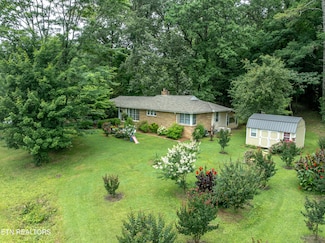 5005 Silva Dr, Knoxville, TN 37914
