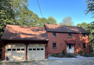 9 Rusty Bucket Ln, Kennebunk, ME 04043