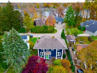 2103 Langley Ave, Saint Joseph, MI 49085