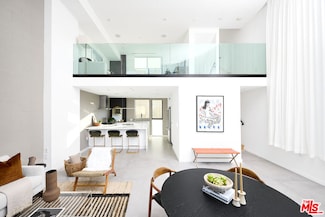 3851 S Centinela Ave, Los Angeles, CA 90066