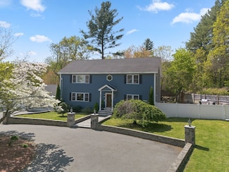 851 Forest St, North Andover, MA 01845