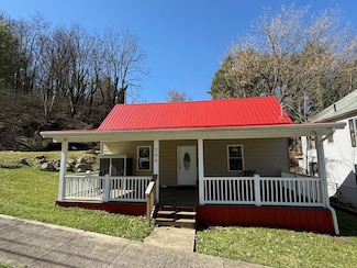 204 Lee St, Bluefield, WV 24701
