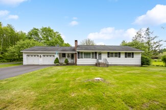 413 Hickory Hill Rd, Thomaston, CT 06787