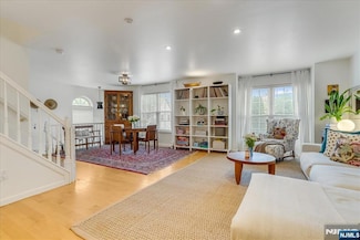 50 Pine St Unit C500I, Montclair, NJ 07042
