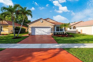 19244 SW 4th St, Pembroke Pines, FL 33029