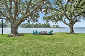 14027 Waterview Dr, Willis, TX 77318