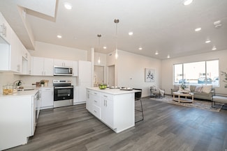 155 E 900 St S Unit 202, Ogden, UT 84404