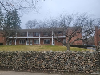 417 Prospect St Unit 210, Romeo, MI 48065