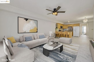 1515 14th Ave Unit 302, Oakland, CA 94606