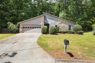 525 Forest Place, Roswell, GA 30076