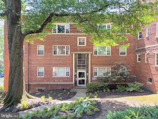 1307 N Ode St Unit 414, Arlington, VA 22209