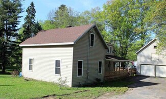 25 Symonds Square, Colton, NY 13625
