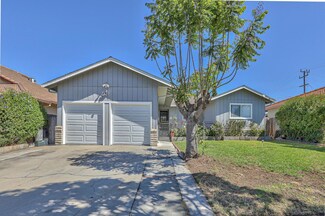1147 John St, Salinas, CA 93905