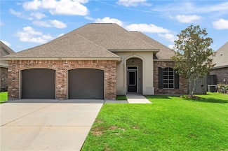69413 Taverny Ct, Madisonville, LA 70447