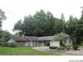 12 Palm Circle Dr, Inglis, FL 34449