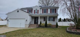 8 High Ridge Rd, Little Egg Harbor Township, NJ 08087