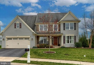 41 Finch Dr, Annville, PA 17003