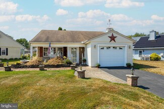7 Andover Ct, Southampton, NJ 08088