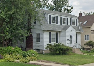 421 Leonard St, Park Ridge, IL 60068