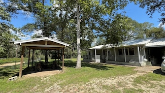 318 Baletka Blvd, Livingston, TX 77351