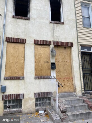 1837 E Sergeant St, Philadelphia, PA 19125