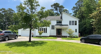 94 Bonita Ln, Swansboro, NC 28584