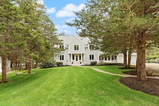 7 Essex Reach Rd, Essex, MA 01929