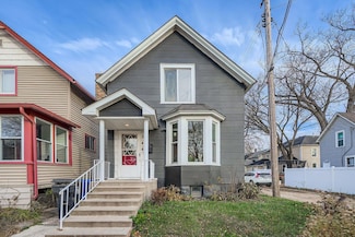 344 Webster St, Saint Paul, MN 55102