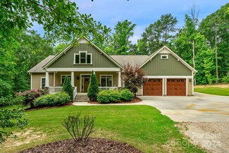 206 Niven Rd, Lancaster, SC 29720