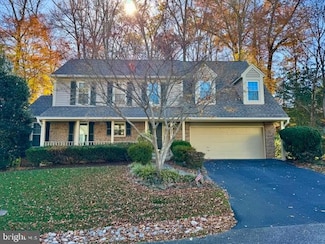 7921 Oak Hollow Ln, Fairfax Station, VA 22039