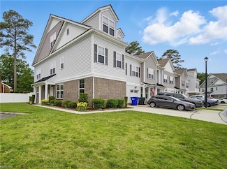 444 Charleston St, Chesapeake, VA 23322