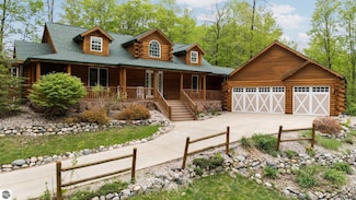 5592 Troon N, Bellaire, MI 49615