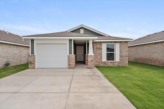 1616 N Clinton Ave, Lubbock, TX 79416