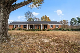 102 Linden St, Grand Junction, TN 38039