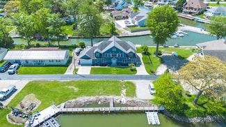 1909 N Nan Ave, Lakeside Marblehead, OH 43440