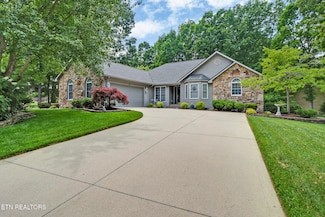 43 Loxley Ln, Crossville, TN 38558