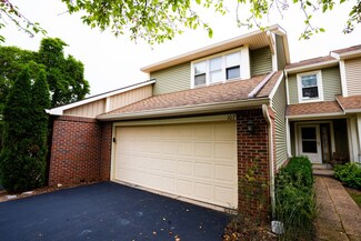 107 Montpelier Cir, Rochester, NY 14618